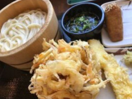Wán Guī Zhì Miàn Mǐ Zi Diàn food