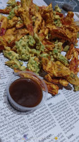 Umiya Bhajiya House food