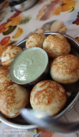 Mandar Misal food