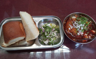 Shree's Tea House food