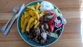Platos Greek Chargrill food