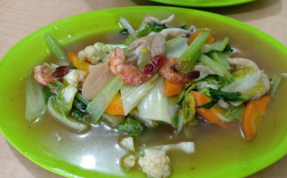 Rumah Bakmi Dan Seafood 89 food