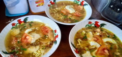 Soto Ayam Lamongan Soto Ceker (habibi) food