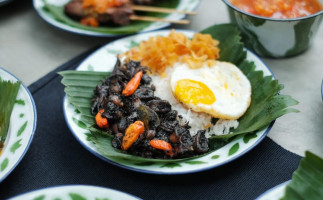 Nasi Peda Pelangi Bintaro food