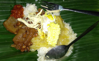 Warung Nasi Liwet Mbak Menik (nasi Liwet,dll) food