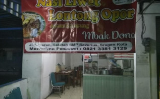 Warung Makan Nasi Liwet Lontong Opor Mbak Dona food