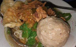 Mie Ayam Dan Bakso Wong Solo food