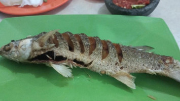 Special Seafood Mitra Sari food