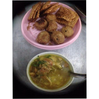Soto Semarang Pak Tugiyo food