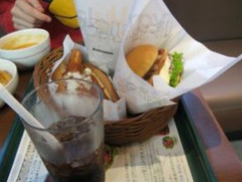 Mos Burger Zhá Huǎng Má Shēng Diàn food