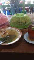 Soto Mbak Wiwik Cabang Gading Wetan food