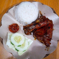 Waroeng Sidoel food