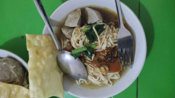 Mie Ayam Bakso Pak Agus Wonogiri food