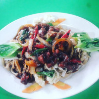 Warung Lesehan Bang Toyib food