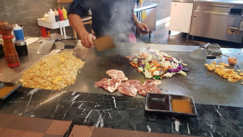 Kakuya Teppanyaki food