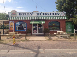 Billy Burgers outside