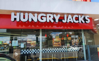Hungry Jack's Burgers Caloundra outside