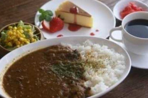 Curry Cafe Saburo food