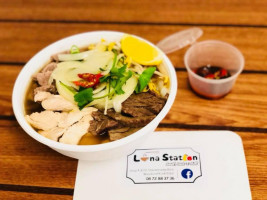 Luna Station-south Australia food