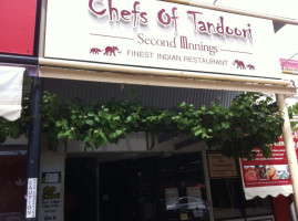 Chefs of Tandoori outside