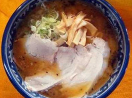 ラーメン Líng Mí food