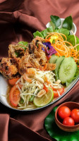 Thai Naramit food