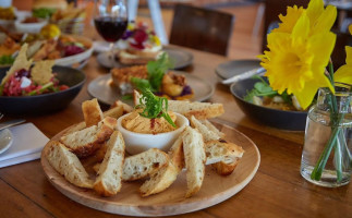 Immerse In The Yarra Valley food