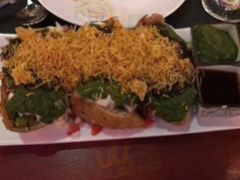 Pera Turkish Restaurant Bar food