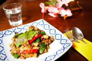 Paradai Thai ashburton food