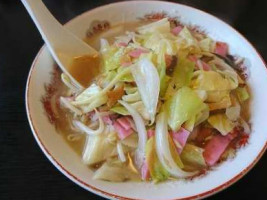 Dà Zhòng Gē Pēng Lóng food
