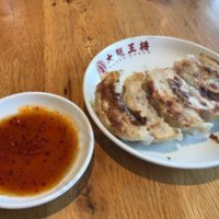 Dà Bǎn Wáng Jiāng Bǎi Yuán Yì Qián Diàn food