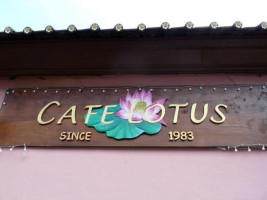 Cafe Lotus food
