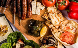 Yiros2go Drive-thru (gyros/kebab Drive-thru) And Desserts food