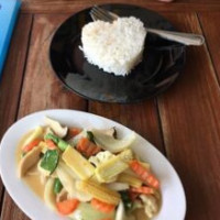 Tara Cafe And Kanchanaburi food