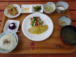 とうらく food