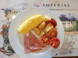 The Imperial Golden Triangle Resort food