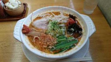 Xìng Lè Yuàn Jiǎo Tián Diàn food