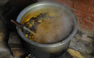 Gavkari Matan Khanaval food