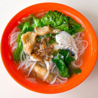 Kwang Kee Teochew Fish Porridge inside