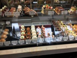 Patisserie Rond To food