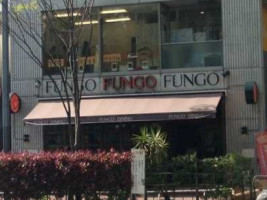 Fungo Dining outside