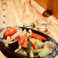 Xiǎo Chuàn Jū Jiǔ Wū food