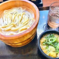 Wán Guī Zhì Miàn Máo Yě Diàn food