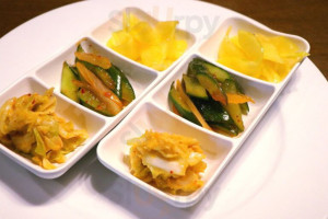 Yù Zhēng Zhuàn Zhēng Qì Táo Guō Cān Tīng food