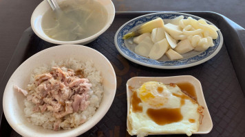 Jiā Yì Rén Huǒ Jī Ròu Fàn food
