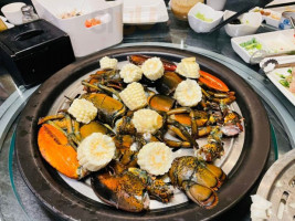 Lu Seafood Steam Pot food