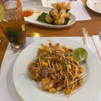 Honeymoon Thai food