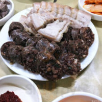 대성돼지국밥 food