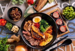 One Good Kǎo Ròu Fàn food