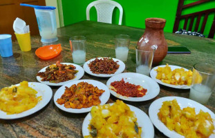 Mullapanthal Restaurant food
